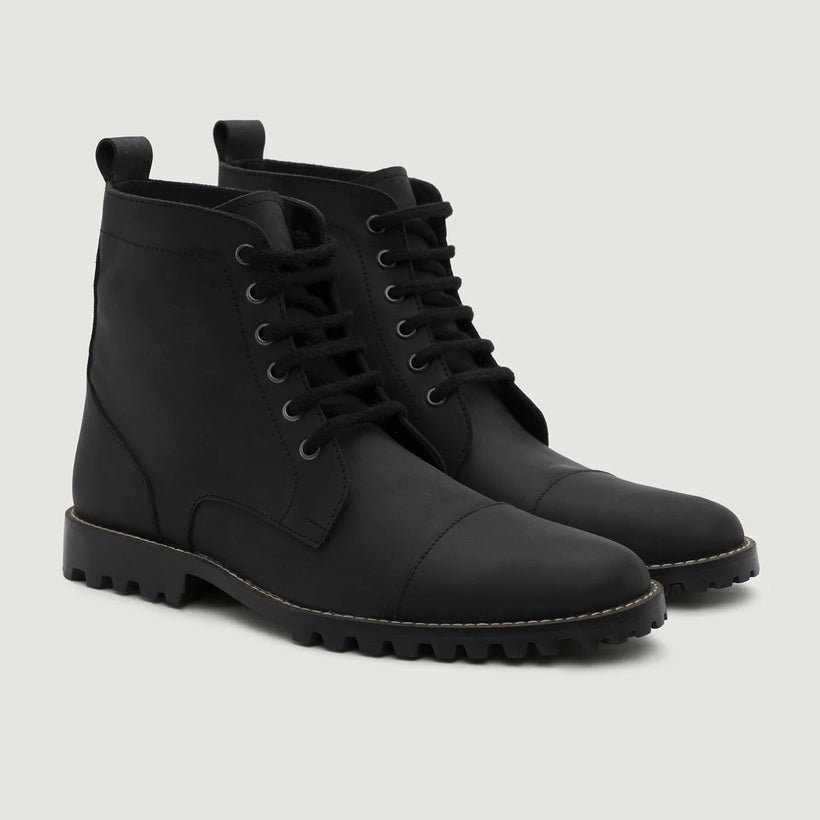 Knight Derby Matte Black Pullup Leather Boots - TerraGrip